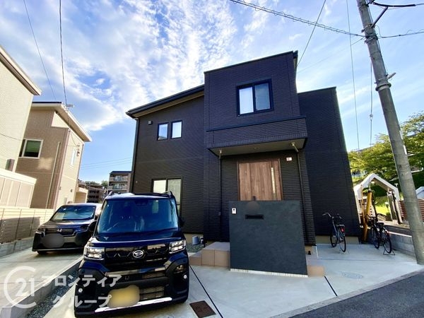 奈良市三松２丁目の中古一戸建て