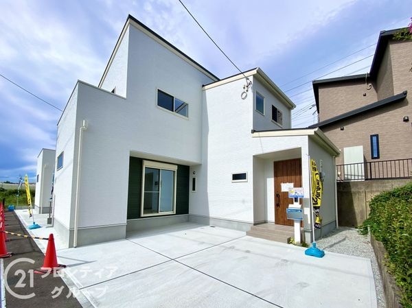 北葛城郡上牧町滝川台２丁目　新築一戸建て　２号棟
