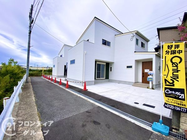 北葛城郡上牧町滝川台２丁目の中古一戸建て