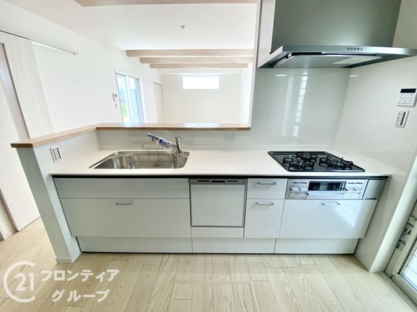 北葛城郡上牧町滝川台２丁目　新築一戸建て　２号棟