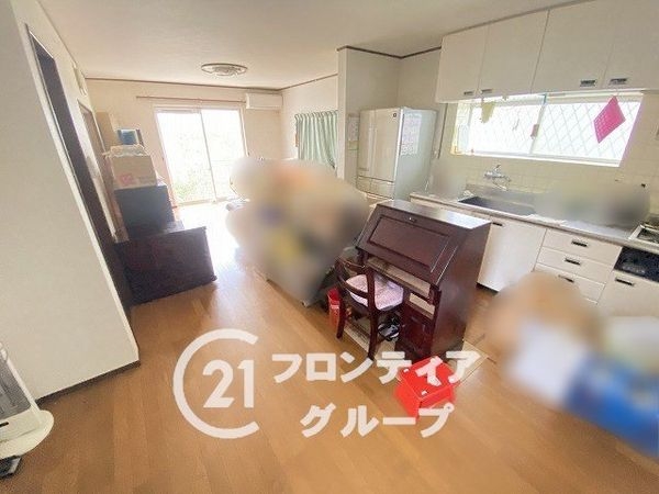 生駒市喜里が丘２丁目　中古一戸建て
