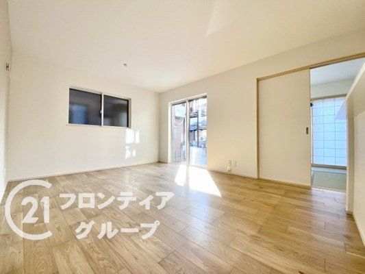 生駒郡斑鳩町目安４丁目の中古一戸建て