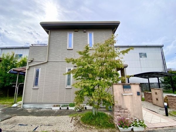 天理市西長柄町の中古一戸建て