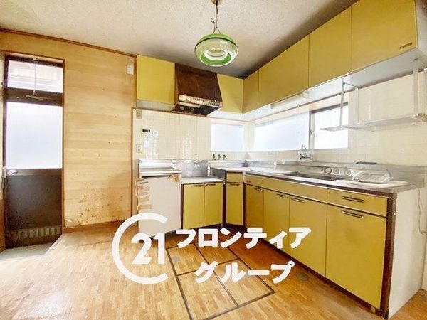 木津川市南加茂台１１丁目の中古一戸建て