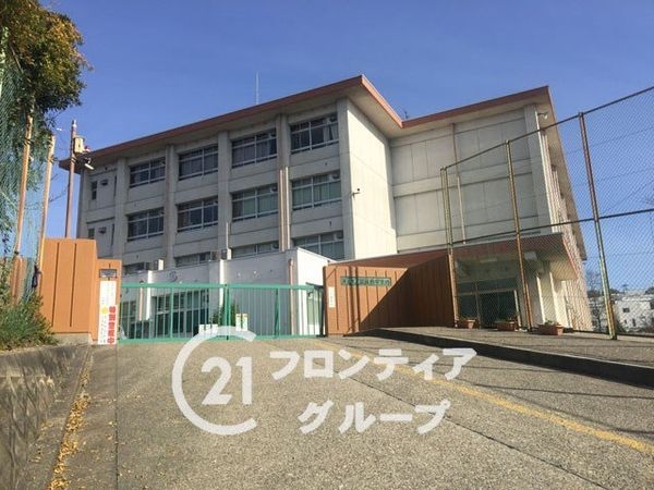 ダイヤハイツ学園前　中古マンション(奈良市立富雄南中学校)