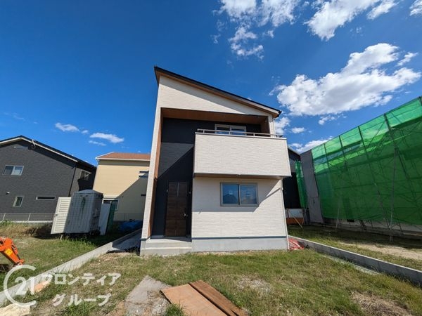 生駒郡斑鳩町阿波１丁目　新築一戸建て