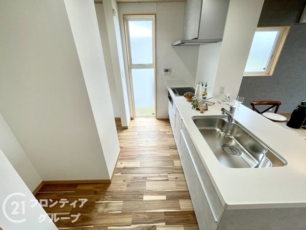 生駒郡斑鳩町阿波１丁目　新築一戸建て