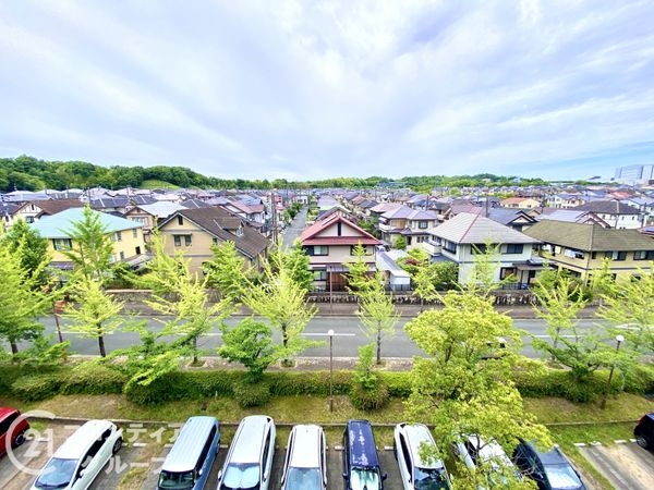 ローレルスクエア木津川台第１期１番館　中古マンション