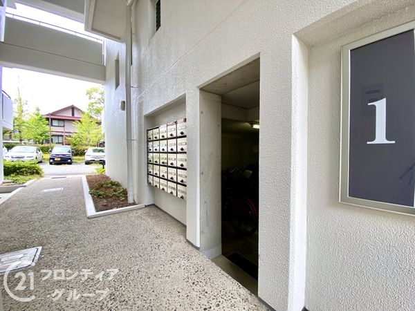 ローレルスクエア木津川台第１期１番館　中古マンション