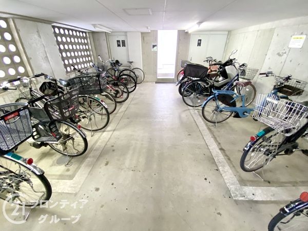 ローレルスクエア木津川台第１期１番館　中古マンション