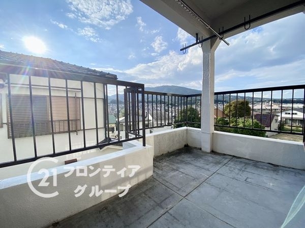 生駒市小瀬町の中古一戸建て