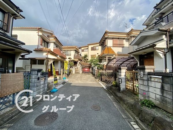 生駒市小瀬町の中古一戸建て