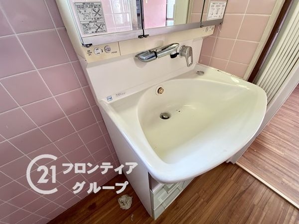 生駒市小瀬町の中古一戸建て