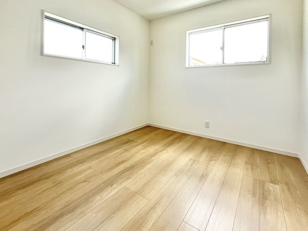 橿原市菖蒲町１丁目の中古一戸建て