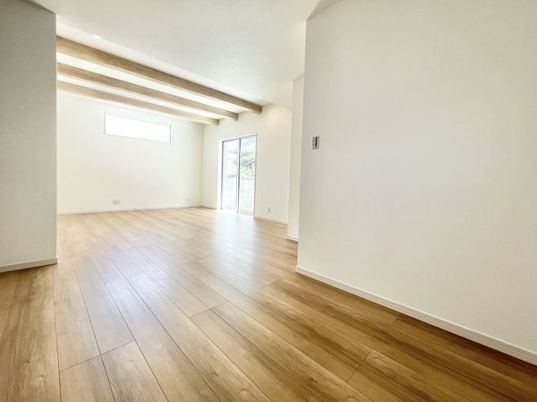 橿原市菖蒲町１丁目の中古一戸建て