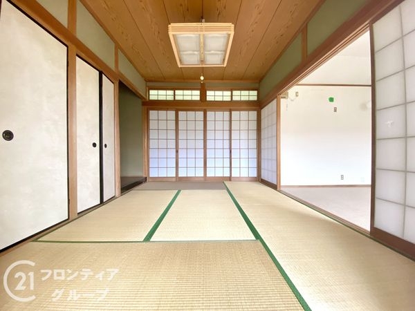 生駒市あすか野北３丁目の中古一戸建て