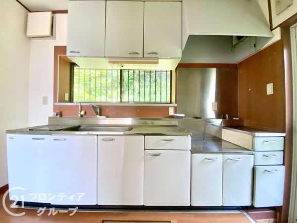 生駒市あすか野北３丁目の中古一戸建て