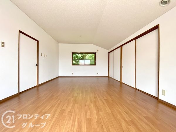 生駒市あすか野北３丁目の中古一戸建て