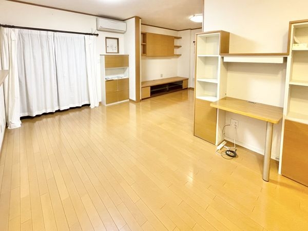 香芝市西真美３丁目の中古一戸建て