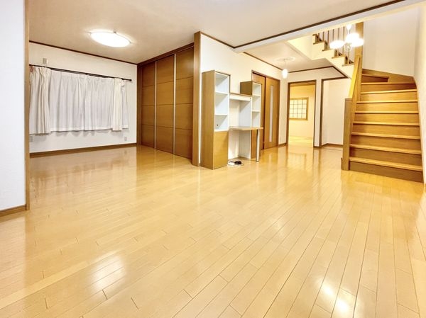 香芝市西真美３丁目　中古一戸建て
