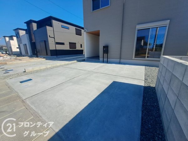 天理市勾田町　新築一戸建て　１８号地