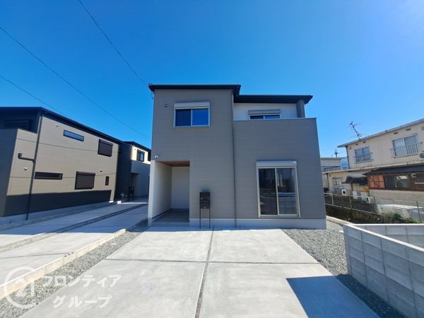 天理市勾田町　新築一戸建て　１８号地
