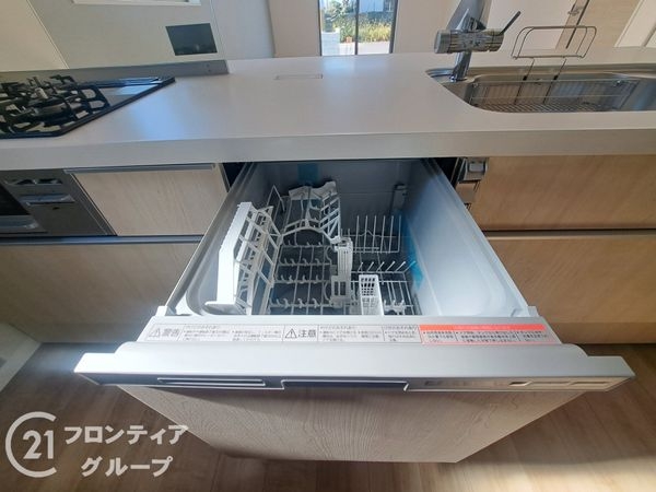 天理市勾田町　新築一戸建て　１８号地
