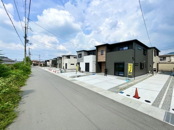 天理市勾田町　新築一戸建て　１５号地