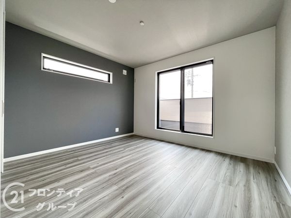 天理市勾田町　新築一戸建て　１１号地