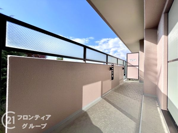 ヴィルヌーブ学園前Ｉコンセルト　中古マンション