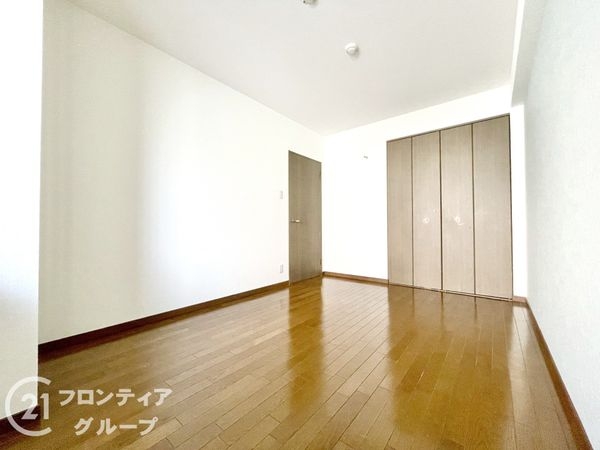 ヴィルヌーブ学園前Ｉコンセルト　中古マンション