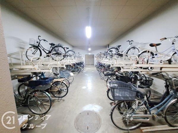 ヴィルヌーブ学園前Ｉコンセルト　中古マンション