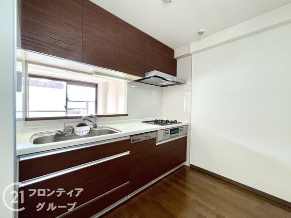ヴィルヌーブ学園前Ｉコンセルト　中古マンション