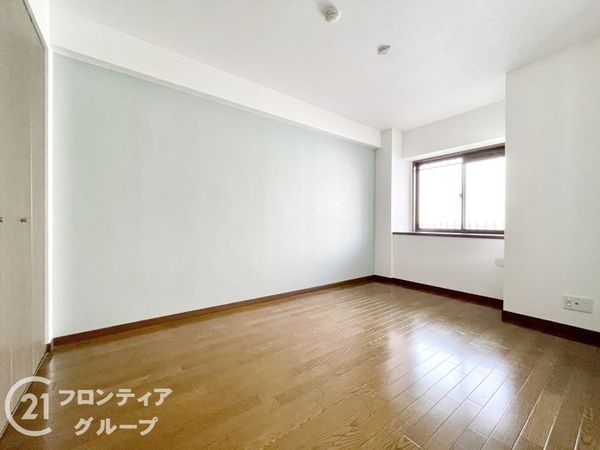 ヴィルヌーブ学園前Ｉコンセルト　中古マンション