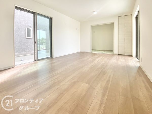 磯城郡川西町大字結崎　新築一戸建て　１３期　１号棟