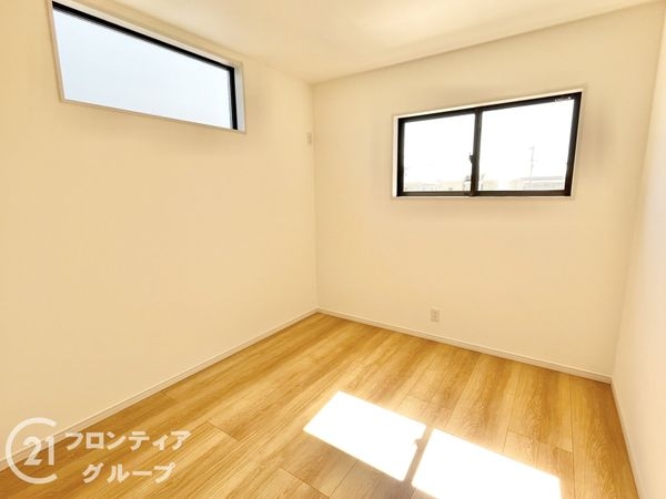 橿原市曲川３丁目　新築一戸建て　３号地