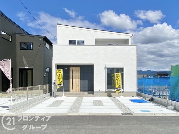 橿原市曲川３丁目　新築一戸建て　２号地