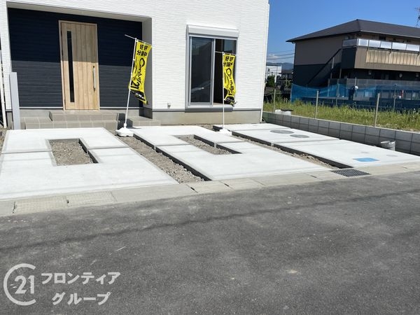橿原市曲川３丁目　新築一戸建て　２号地