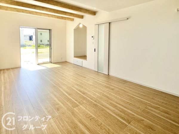 橿原市曲川３丁目　新築一戸建て　２号地
