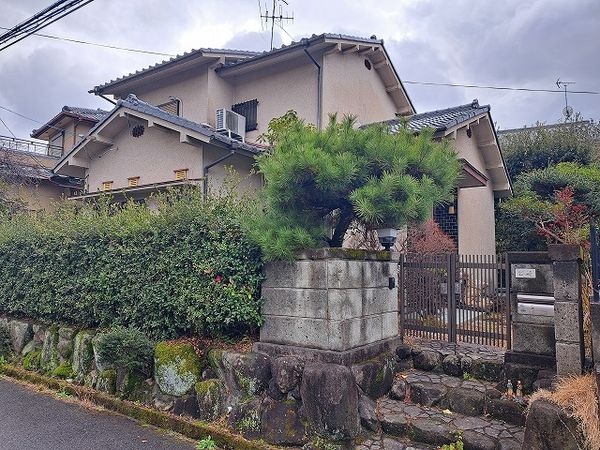 奈良市敷島町１丁目　中古一戸建て