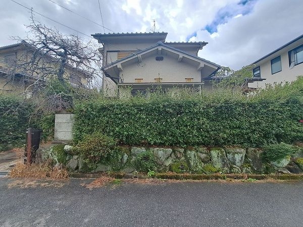 奈良市敷島町１丁目の中古一戸建て