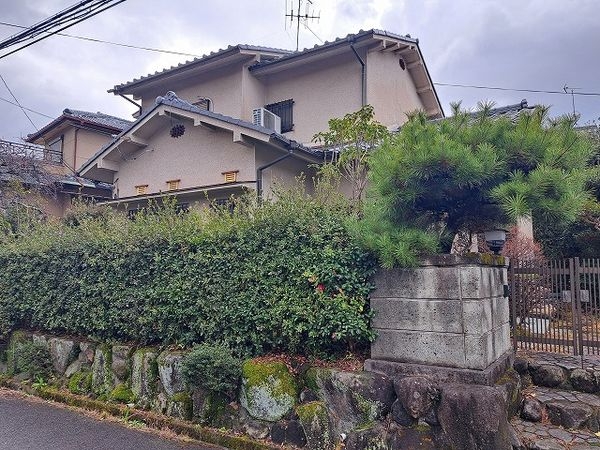 奈良市敷島町１丁目の中古一戸建て