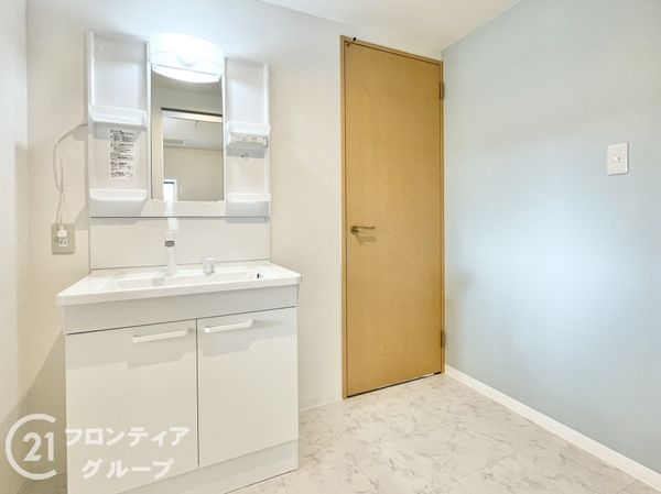 ローレルスクエア木津川台第１期１番館中古マンション