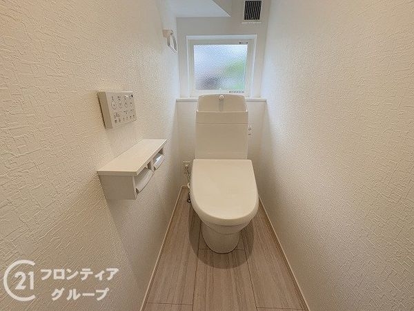 奈良市秋篠町　新築一戸建て　第８　１号棟