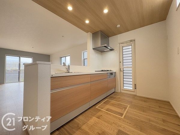 奈良市秋篠町　新築一戸建て　第８　１号棟