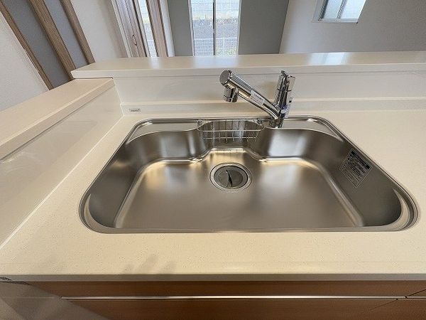 奈良市秋篠町　新築一戸建て　第８　１号棟