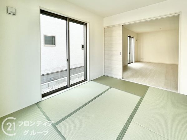 橿原市新口町　新築一戸建て　第７　１号棟