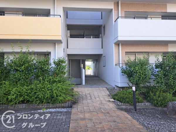 ローレルスクエア木津川台第１期４番館　中古マンション