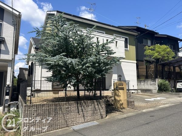 生駒市辻町の中古一戸建て