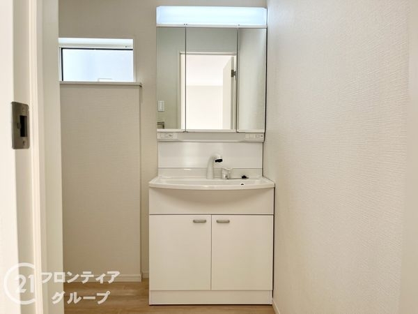 生駒市緑ケ丘　新築一戸建て　第１　１３号棟